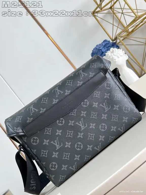 Official oldcobbler LOUIS Voyager PM-33*22.5*11CM VUITTON Messenger 0531